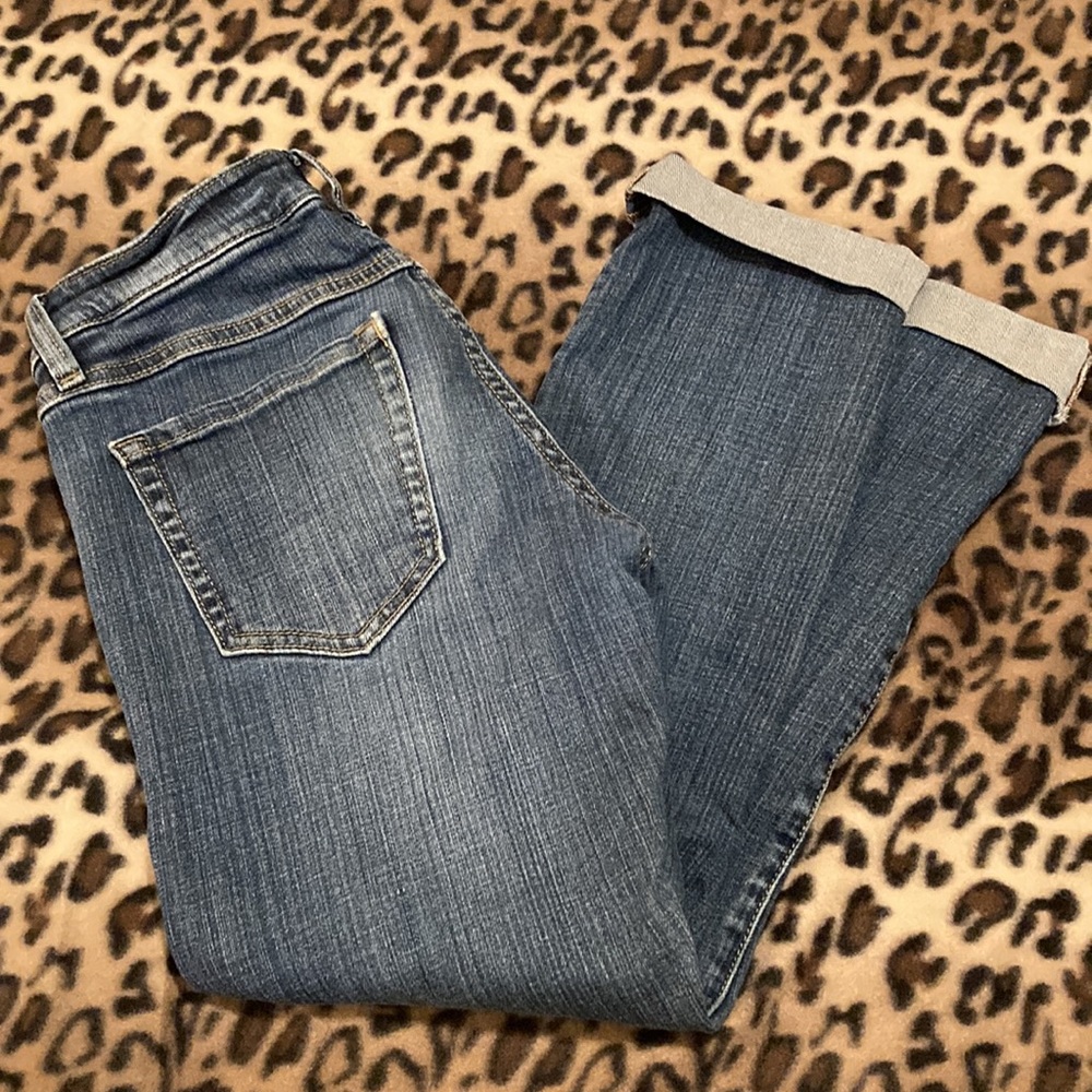 2 for $25 CAbi Jeans Women’s Size 0 Boyfriend Fit Style #917 Medium Wash Jeans - Picture 8 of 11